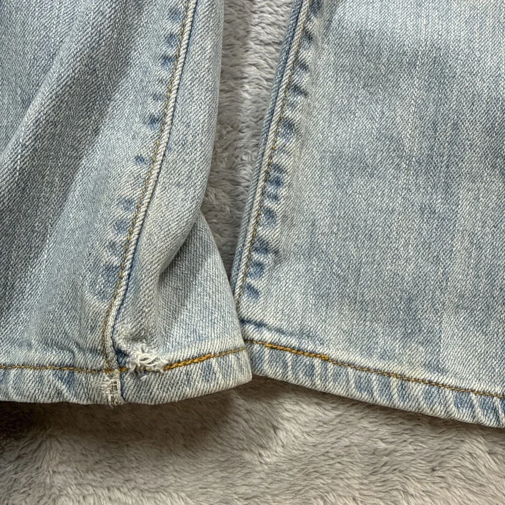 Vintage Levi's 518 Superlow Bootcut Jeans 31x31 Blue Light Wash Low Rise Stained
